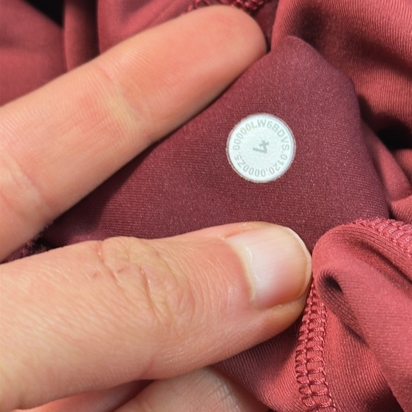 Lululemon Invigorate High-Rise Crop 23" Chianti - Picture 4 of 5